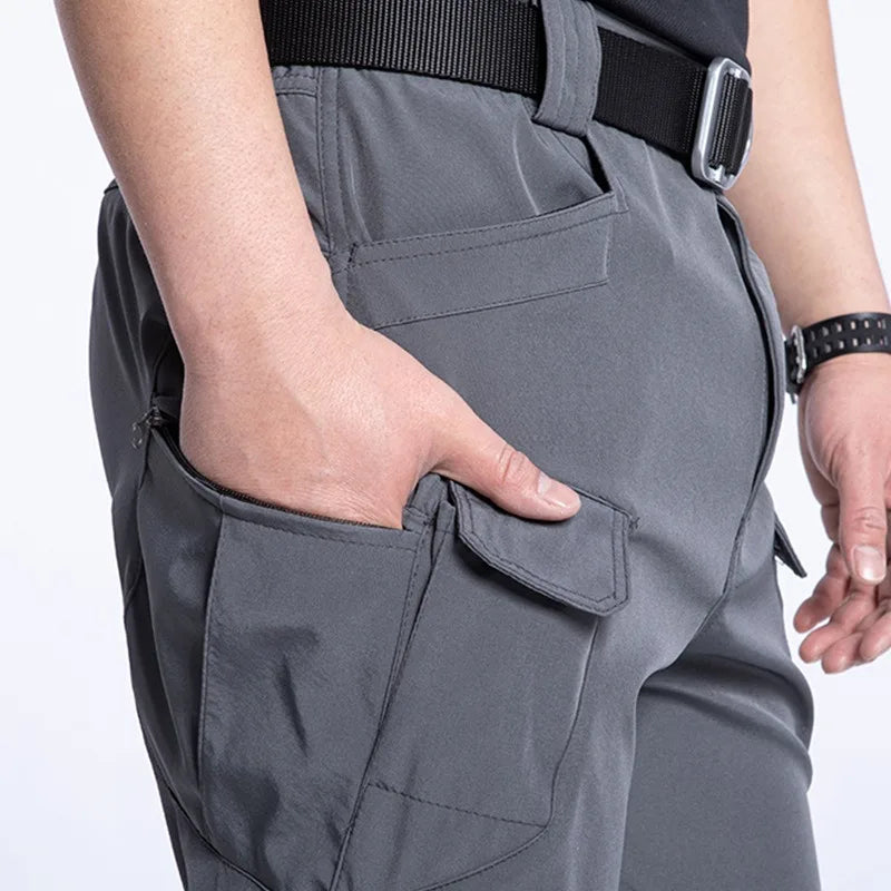 Men's Winter Pants Water Resistant Fleece Lined Snowboard Ski Softshell Tactical Pants with Multi-Pockets Outdoor Work Pants