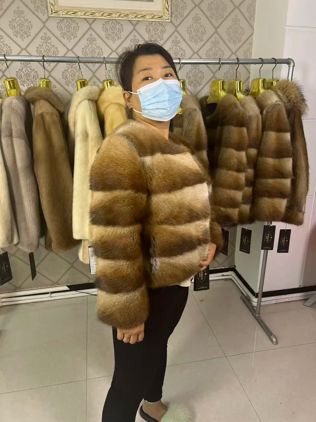 New Women Real Natural Musk Rat Fur Coat High Quality Genuine Winter Luxury Female Jacket Outerwear Long Sleeves